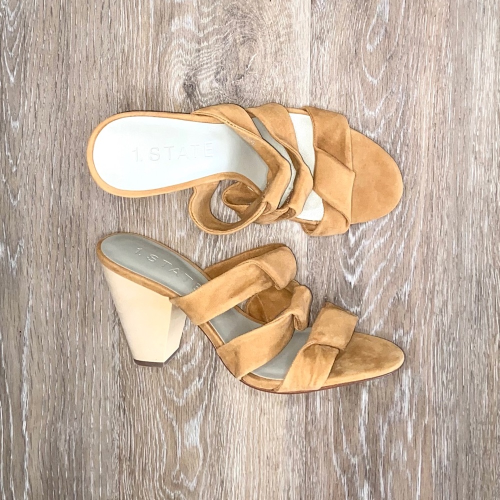 NEW 1. State Tan Suede Heeled Mule Sandal